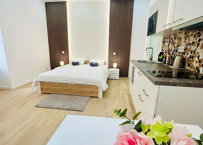 New Design Right Next Wenceslas Square Apartment